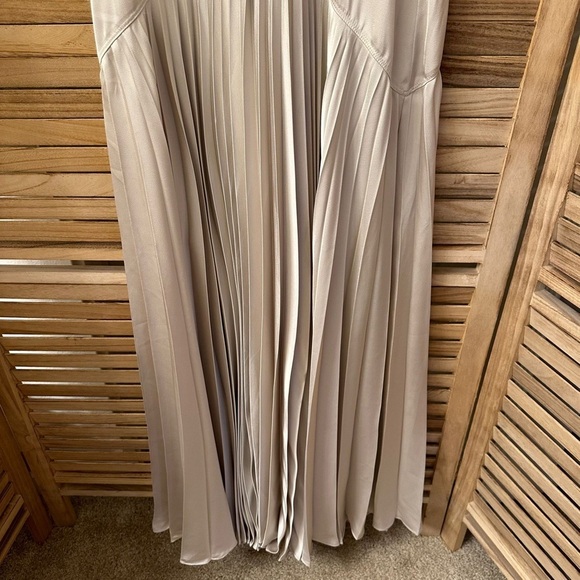 L'Academie Caris Maxi Dress in Nude Size S - Picture 9 of 10